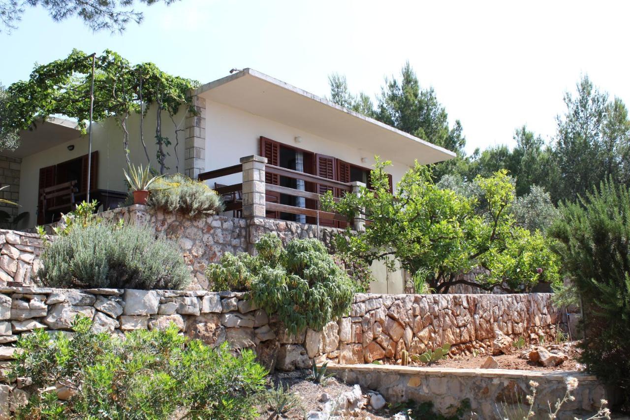 Seaside Secluded Apartments Zavala, Hvar - 15357 Jelsa Kültér fotó