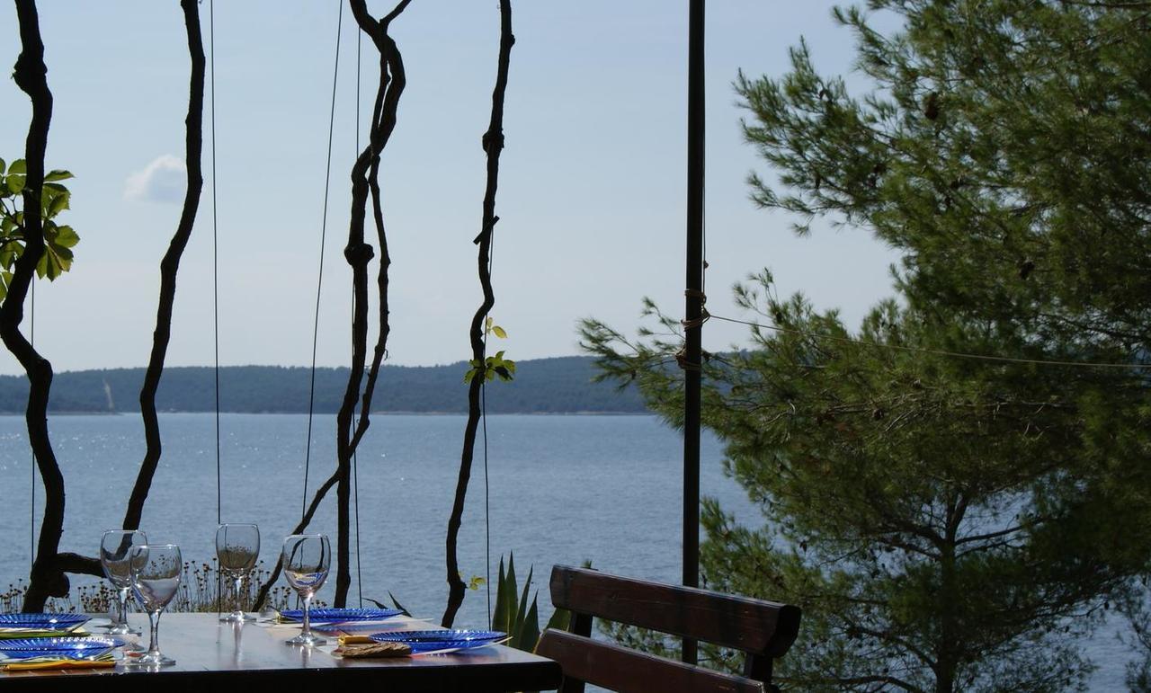 Seaside Secluded Apartments Zavala, Hvar - 15357 Jelsa Kültér fotó
